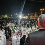 برگزاری جشن تکلیف دانش‌آموزان دختر الیگودرز در جوار مزار شهدای گمنام