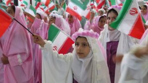 جشن تکلیف دختران نومکلف شهرستان بن برگزار شد