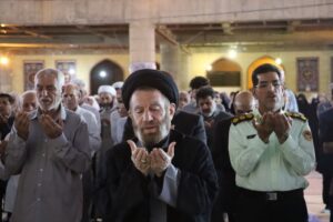 اقامه باشکوه نماز عید قربان در مصلای الغدیر خرمآباد لرستان.