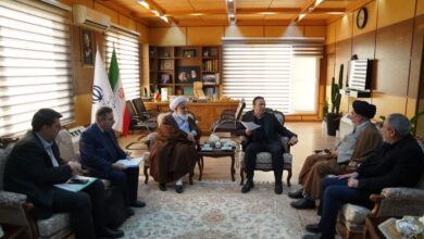 مدیر ستاد اقامه نماز استان قزوین با استاندار دیدار و گفتگو کرد