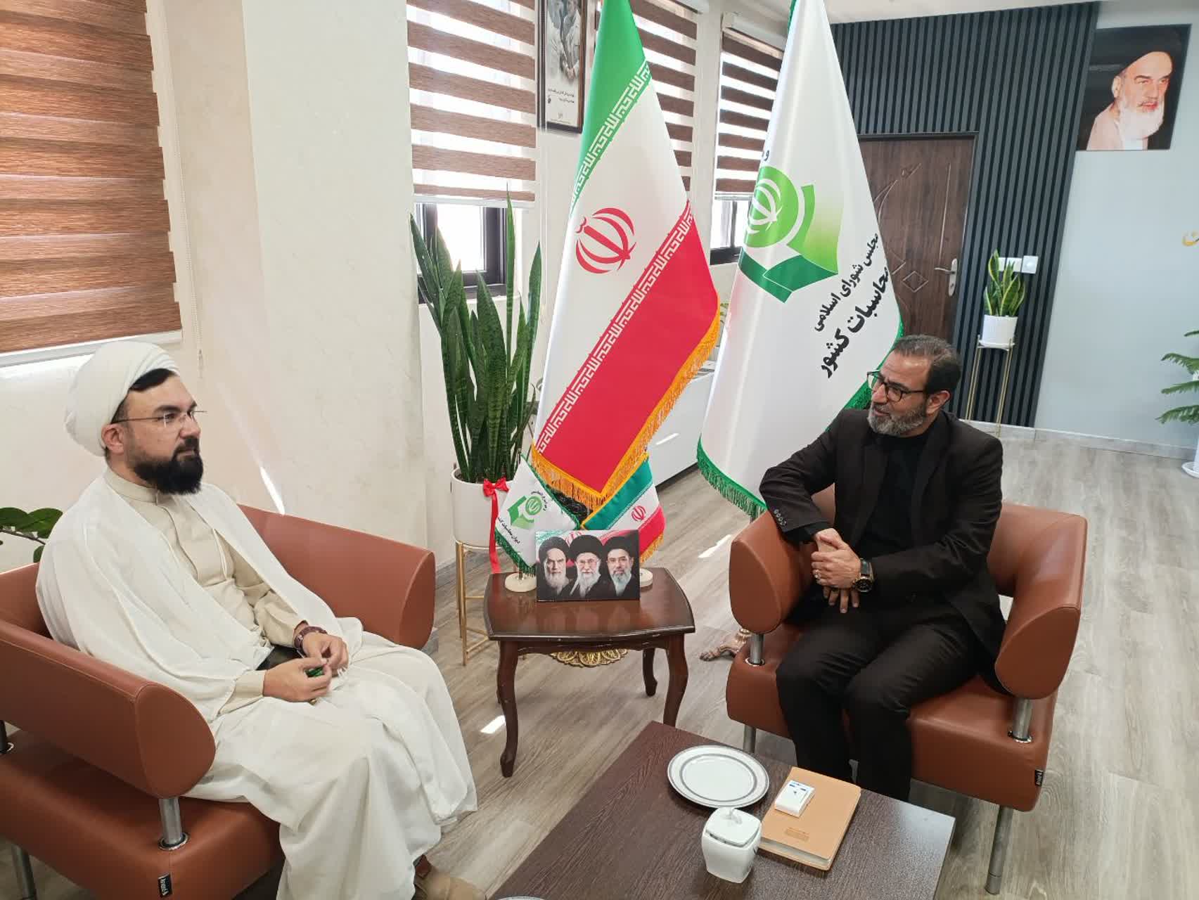دیدار مشاور استاندار و مدیر ستاد اقامه نماز استان با مدیرکل دیوان محاسبات استان سمنان