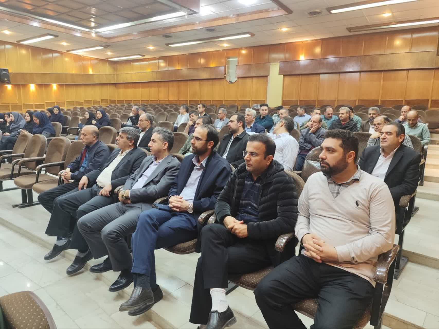 برگزاری دوره آموزشی نماز و حکومت مهدوی و وظایف منتظران در کرمانشاه -3