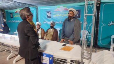 استقرار میز خدمت نماز«قرار شبانه ایران جان» در میدان امام خامنهای قائدامت شهرستان بیرجند برگزار شد