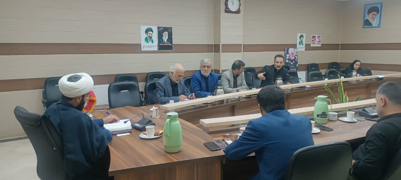 هماهنگی اقامه نماز ظهر عاشورا در گلستان