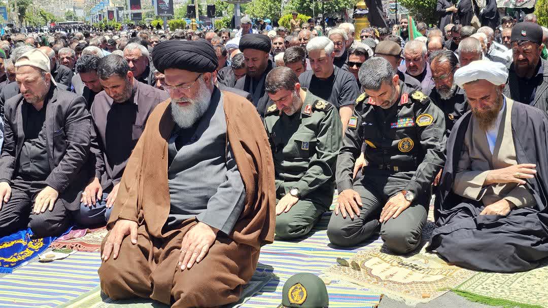 نماز ظهر عاشورا در سراسر استان کهگیلویه وبویر احمد برگزار شد