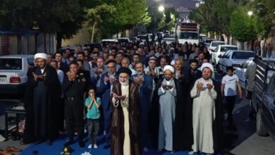 اقامه نماز جماعت جشن عید غدیرخم در شهرکرد