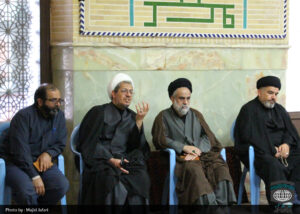 اقامه نماز ظهر تاسوعای حسینی در قم