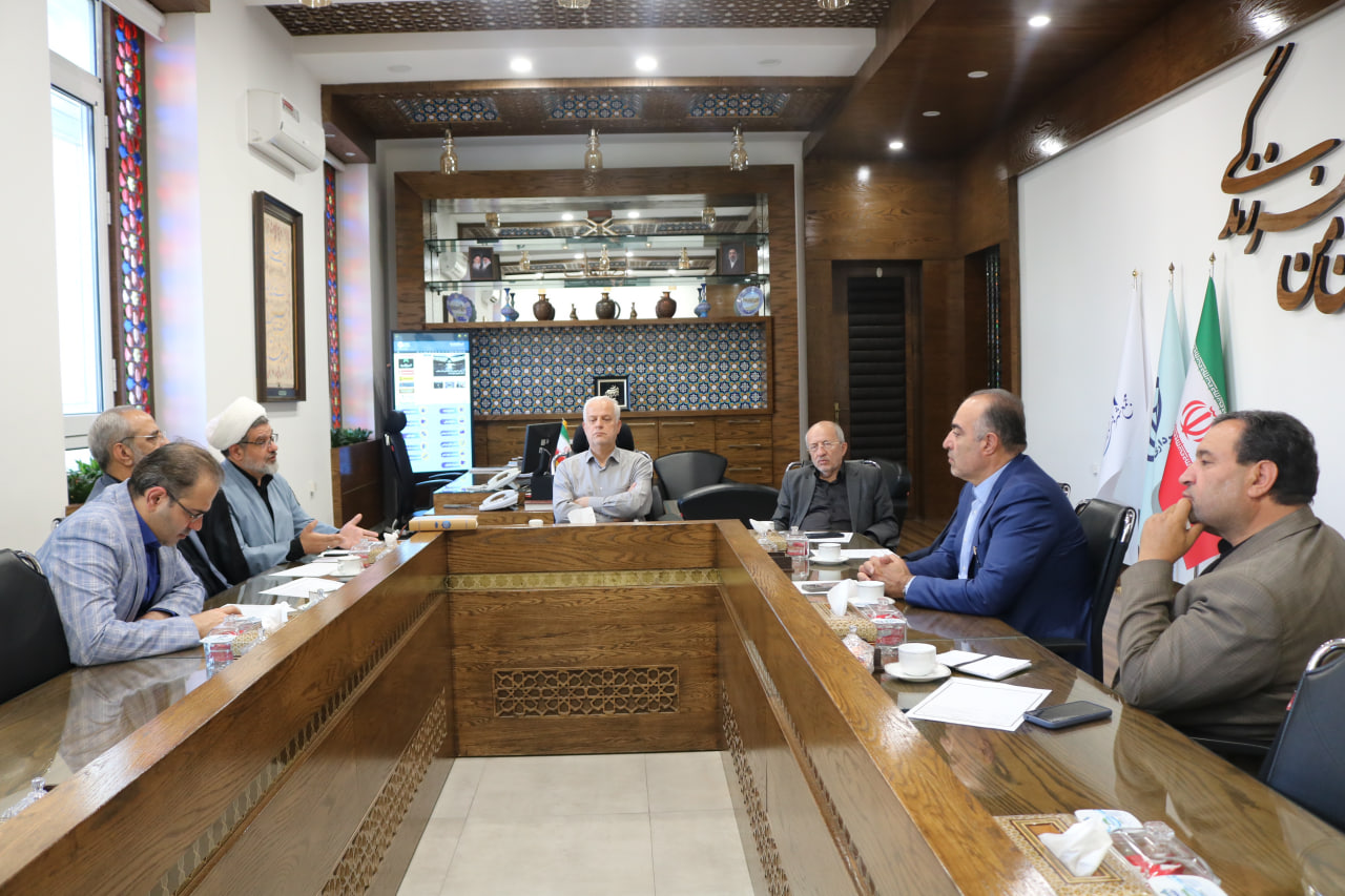 مجمع عام المنفعه خادمین نماز استان اصفهان
