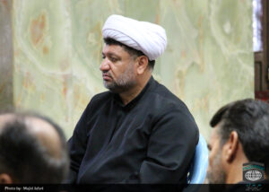 اقامه نماز ظهر تاسوعای حسینی در قم