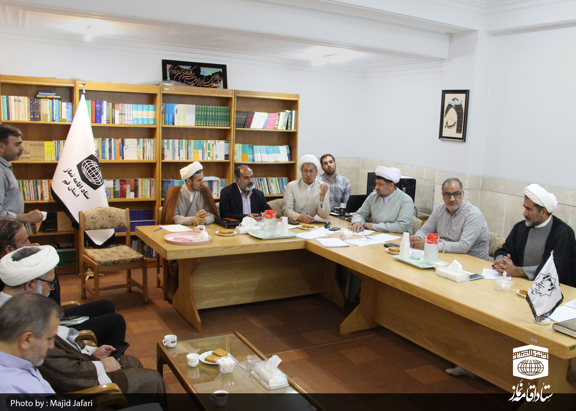 بازدید مدیرکل حوزه استاندار قم از روند ارزیابی عملکرد دستگاههای اجرایی در حوزه اقامه نماز