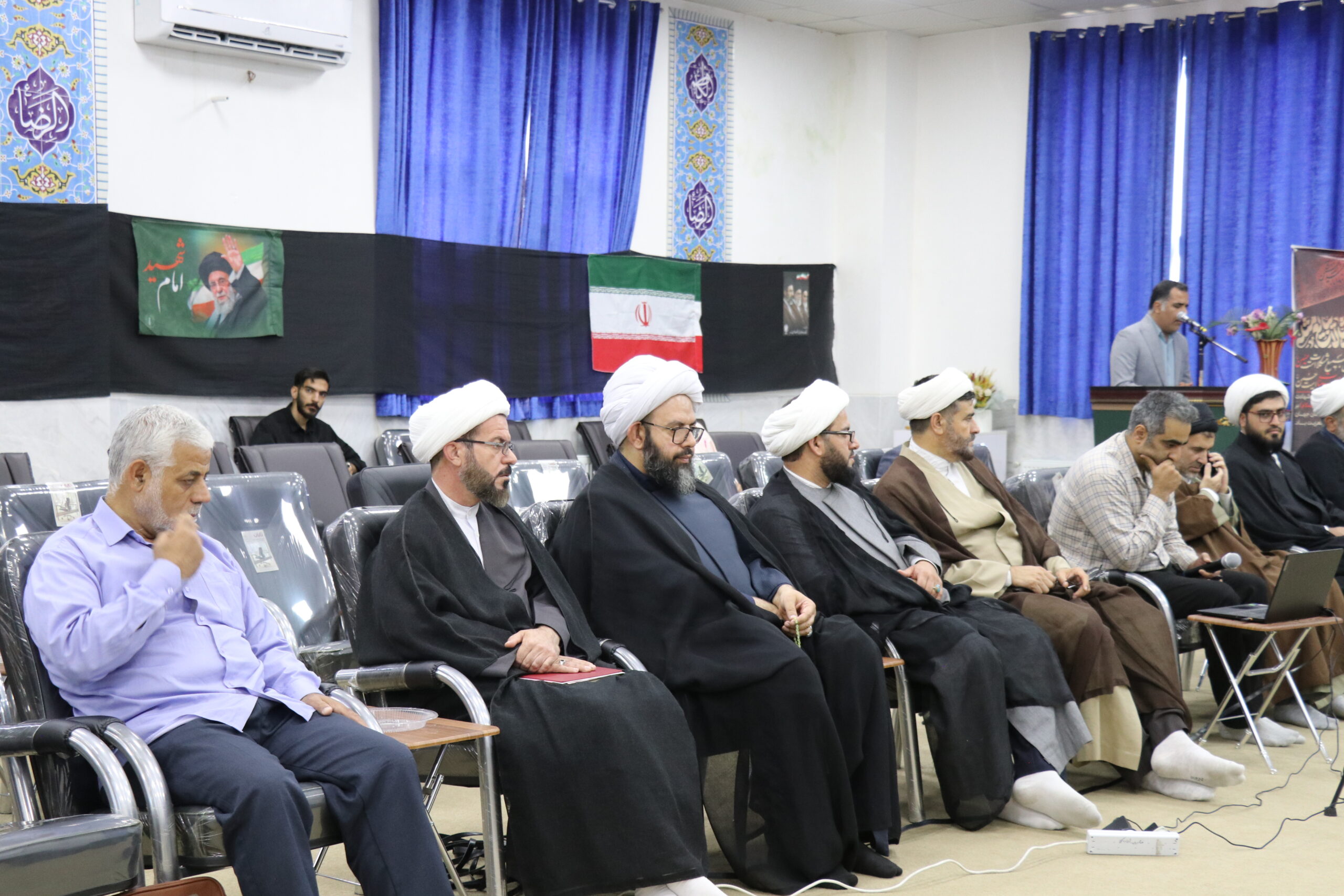 نشست شورای همکاری حوزه و آموزش و پرورش لرستان با حضور مدیرکل آموزش و پرورش و مدیر ستاد اقامه نماز