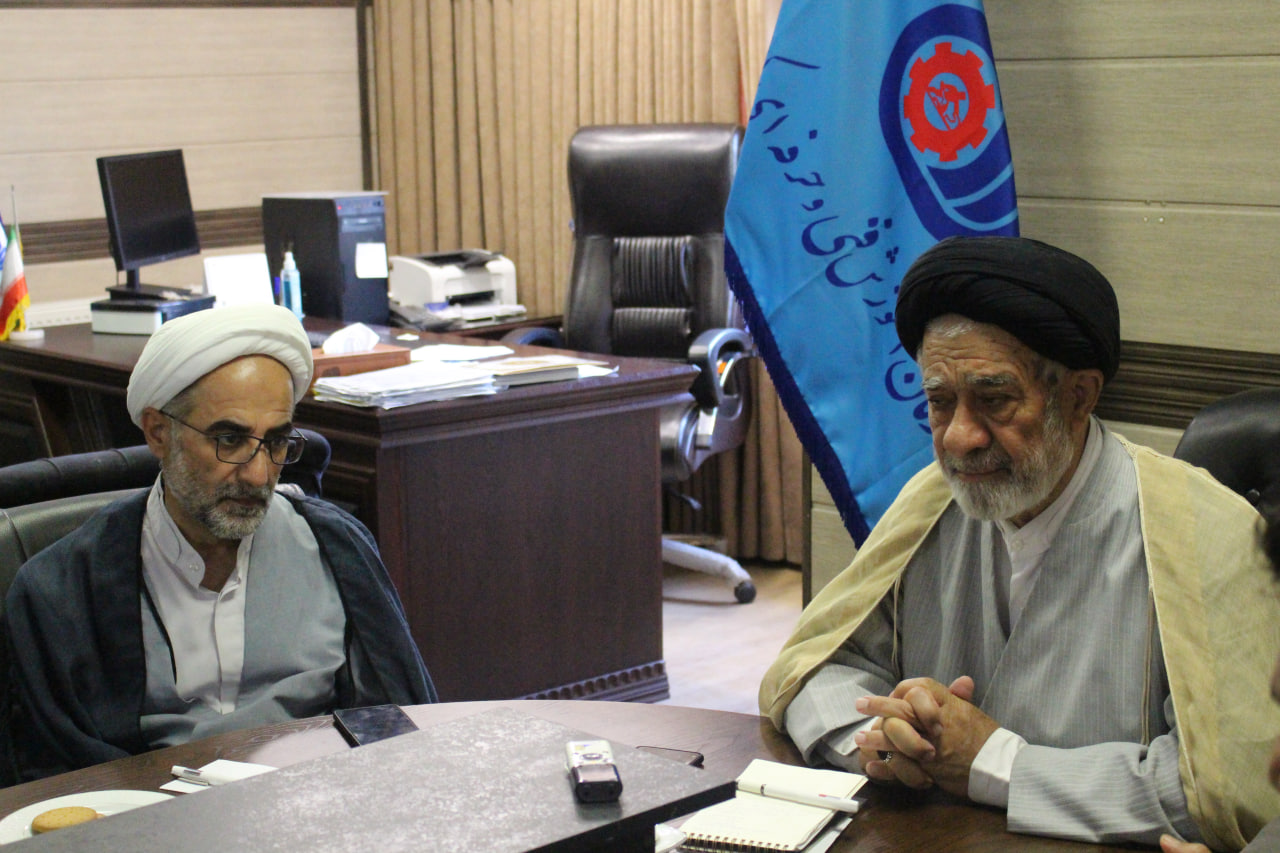 جلسه شورای اقامه نماز ادارهکل آموزش فنی و حرفهای استان قزوین برگزار شد