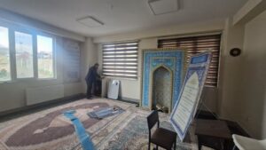 بازدید از نمازخانه های بین راهی منطقه آزاد ارس