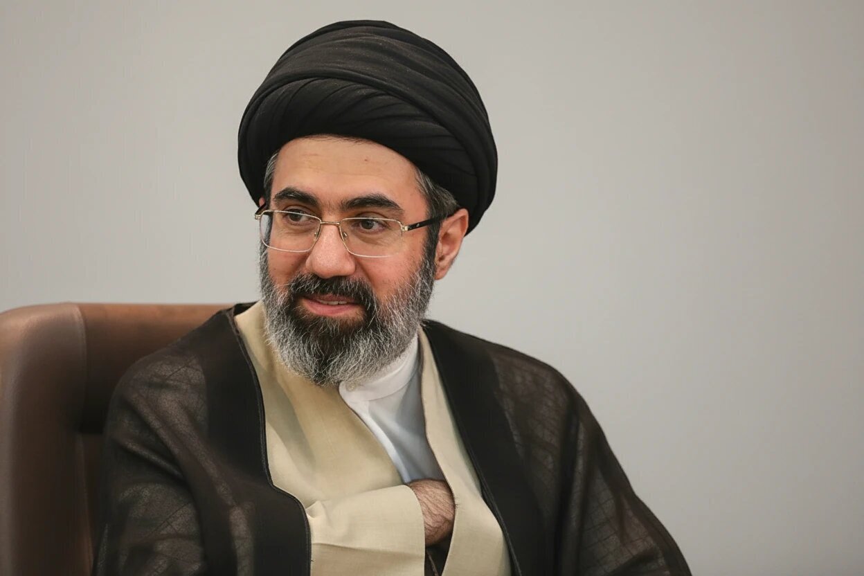 متن کامل پیام رهبر انقلاب اسلامی به مناسبت هفته قوّه قضائیه و سالگرد شهادت آیت‌الله بهشتی و یارانش