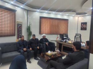 دیدار مدیر ستاد اقامه نماز و مدیرکل راهداری لرستان