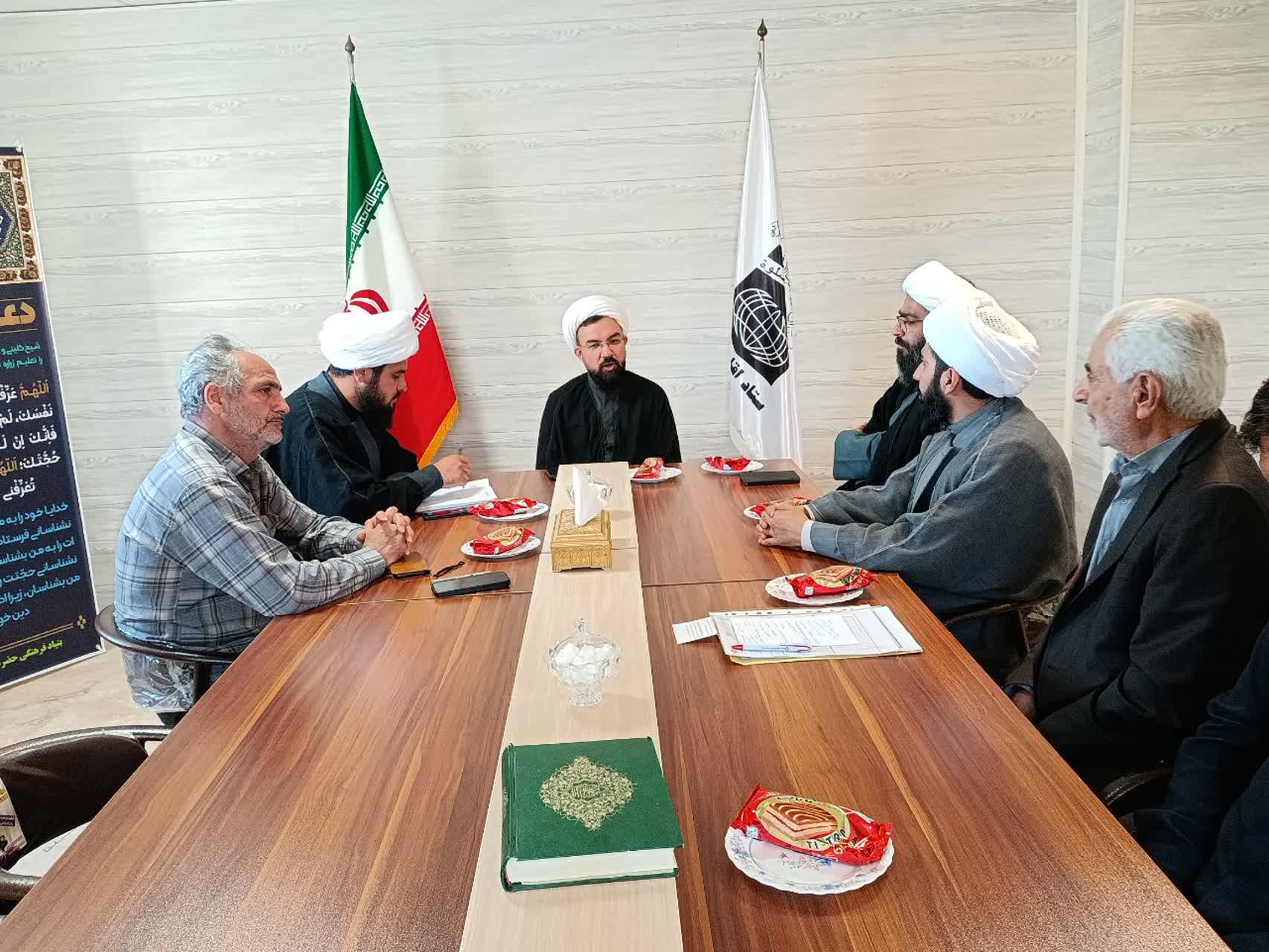 اولین نشست هم اندیشی شورای اقامه نماز دبیران شهرستان های استان سمنان برگزار شد