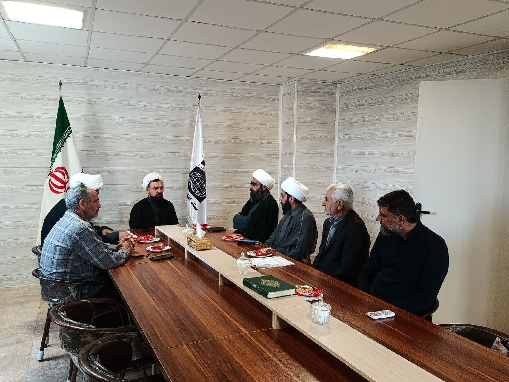 اولین نشست هم اندیشی شورای اقامه نماز دبیران شهرستان های استان سمنان برگزار شد