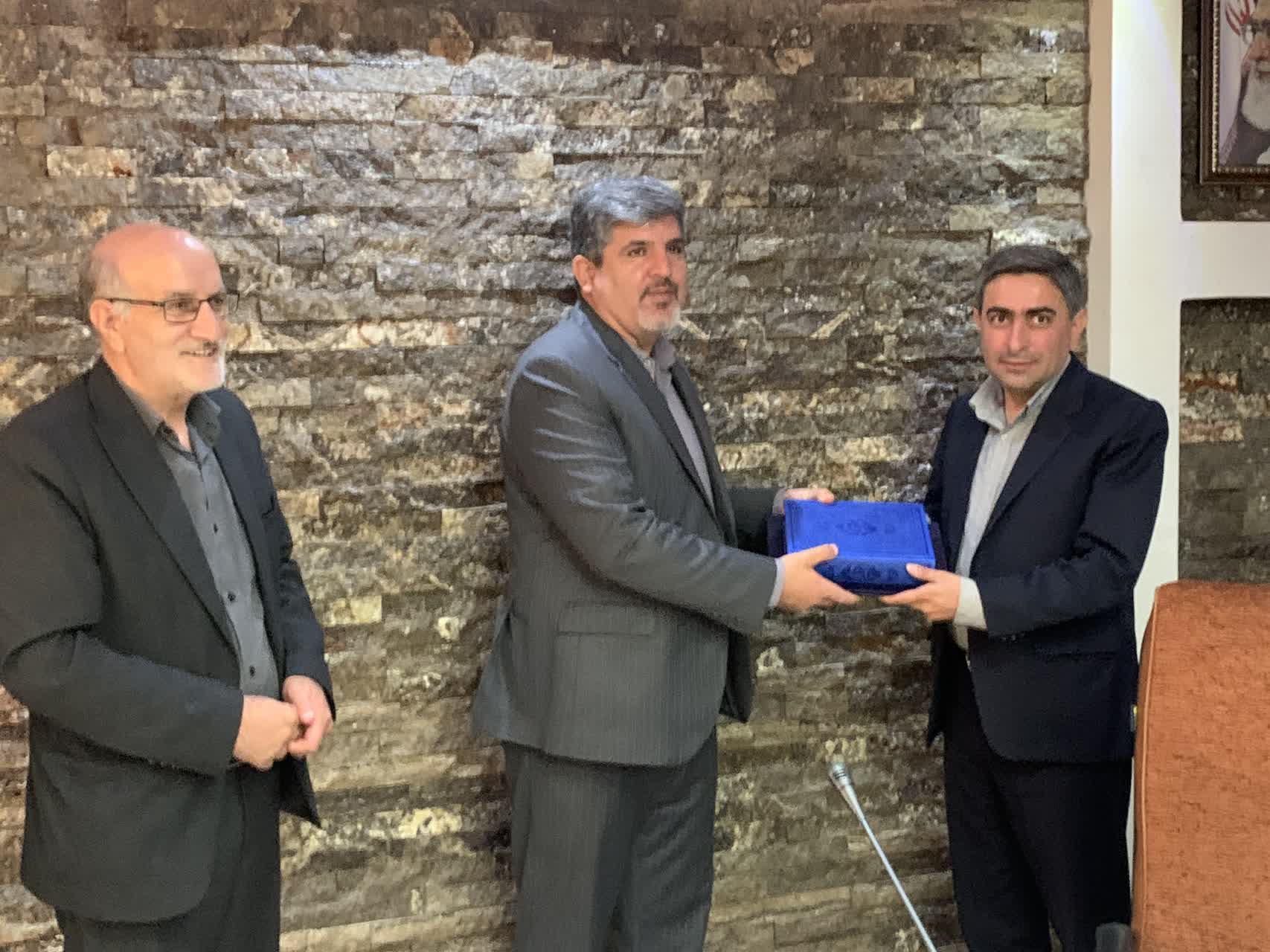 نشست «ستاد خدمات سفر استان کردستان» برگزار شد