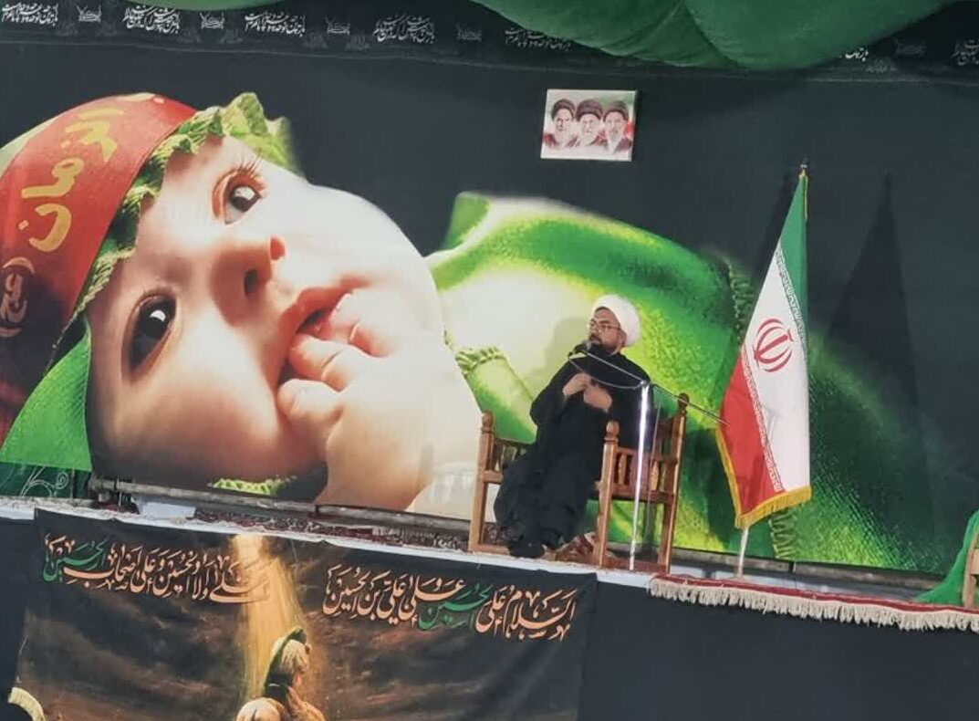 همایش سراسری شیر خوار گان حسینی در مصلای سمنان برگزار شد