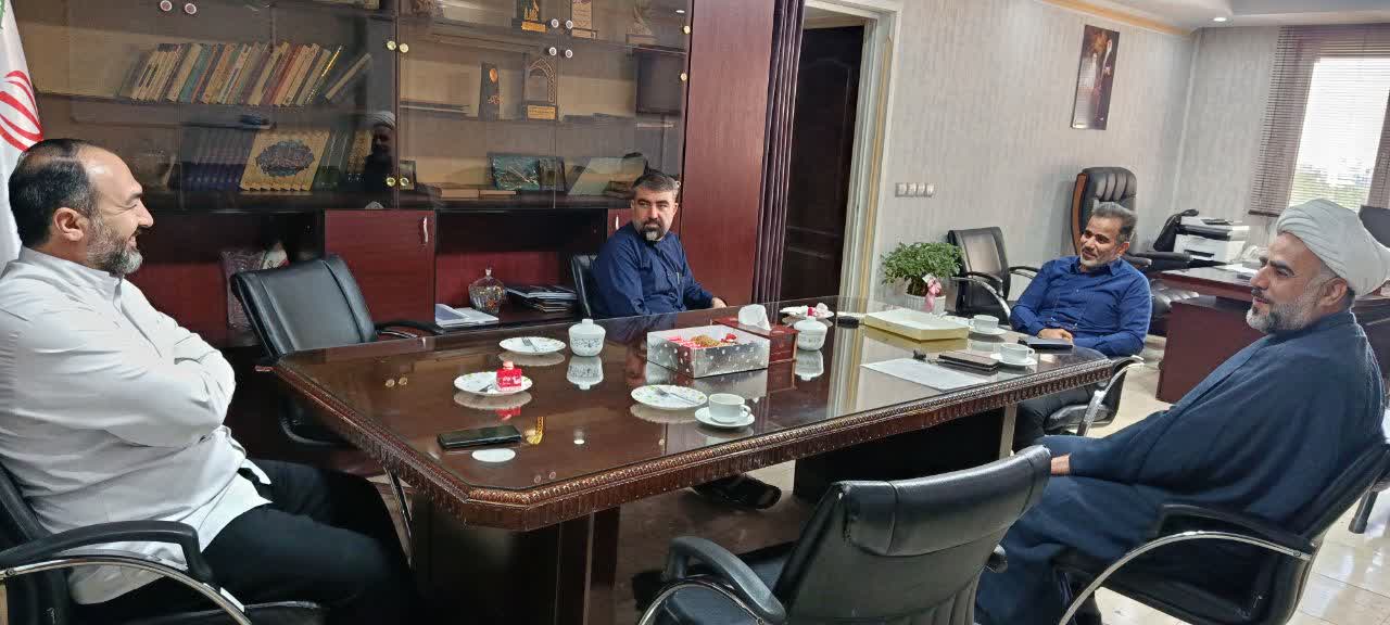 مدیر ستاد اقامه نماز استان البرز با مدیرکل اوقاف و امور خیریه استان دیدار کرد