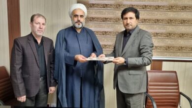 تفاهم‌نامه بومی‌سازی ستاد اقامه نماز و اداره کل امور اقتصادی و دارایی استان البرز به امضا رسید