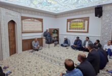 و بر نقش کلیدی مسئولان در الگوسازی برای نسل جوان تأکید کرد.
