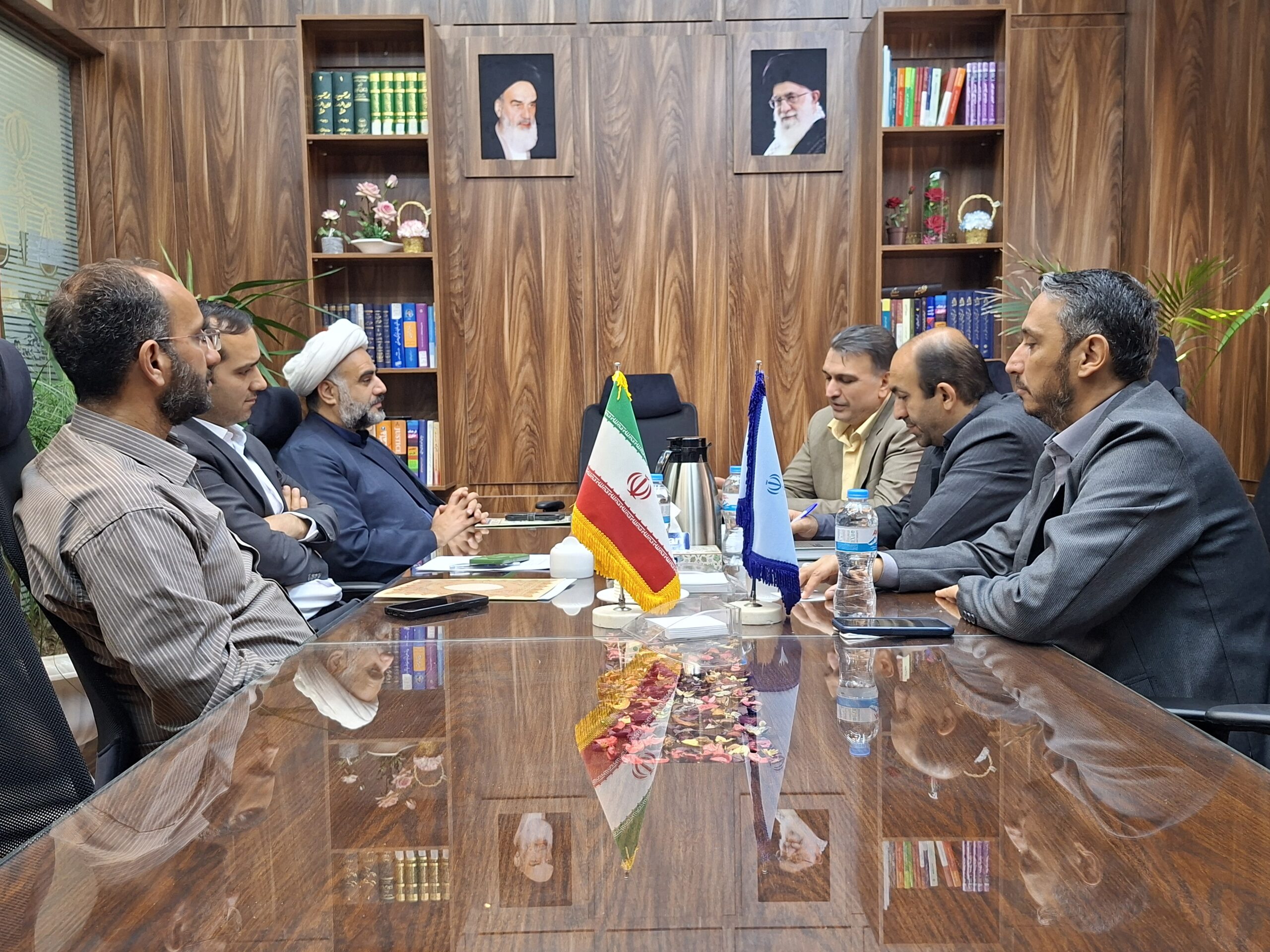 تفاهم نامه بومی سازی فی ما بین ستاد و اداره کل دادگستری البرز امضا شد