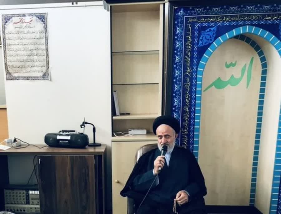 اقامه نماز وحدت بخش ادارات رفسنجان در امور مالیاتی شهرستان