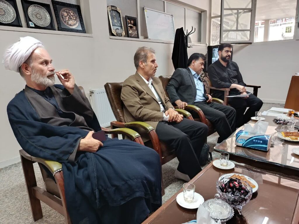 آخرین جلسه هیئت ارزیابی عملکرد اقامه نماز دستگاههای اجرایی زنجان برگزار شد