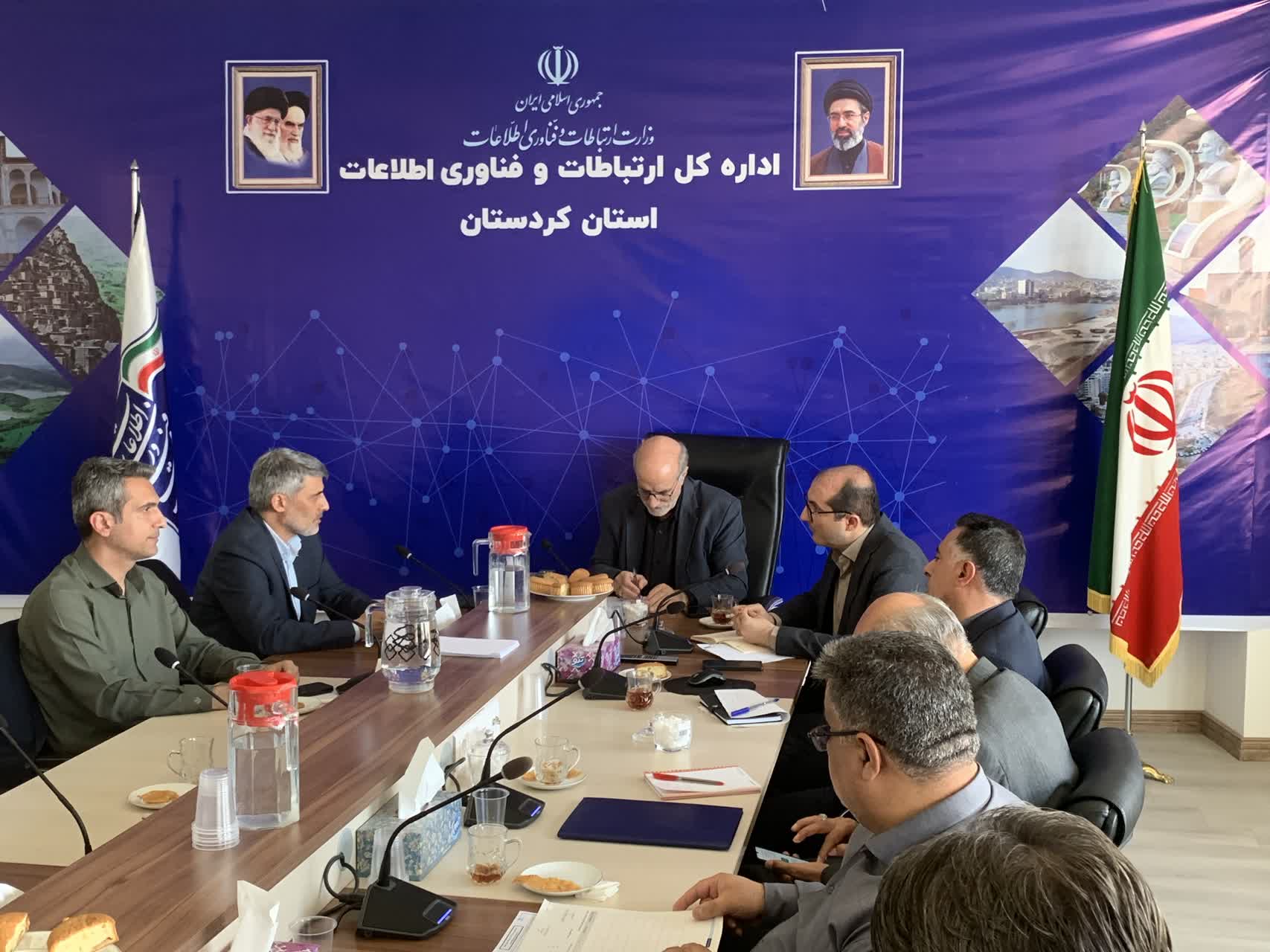 شورای اقامه نماز ادارهکل ارتباطات و فناوری اطلاعات برگزار شد