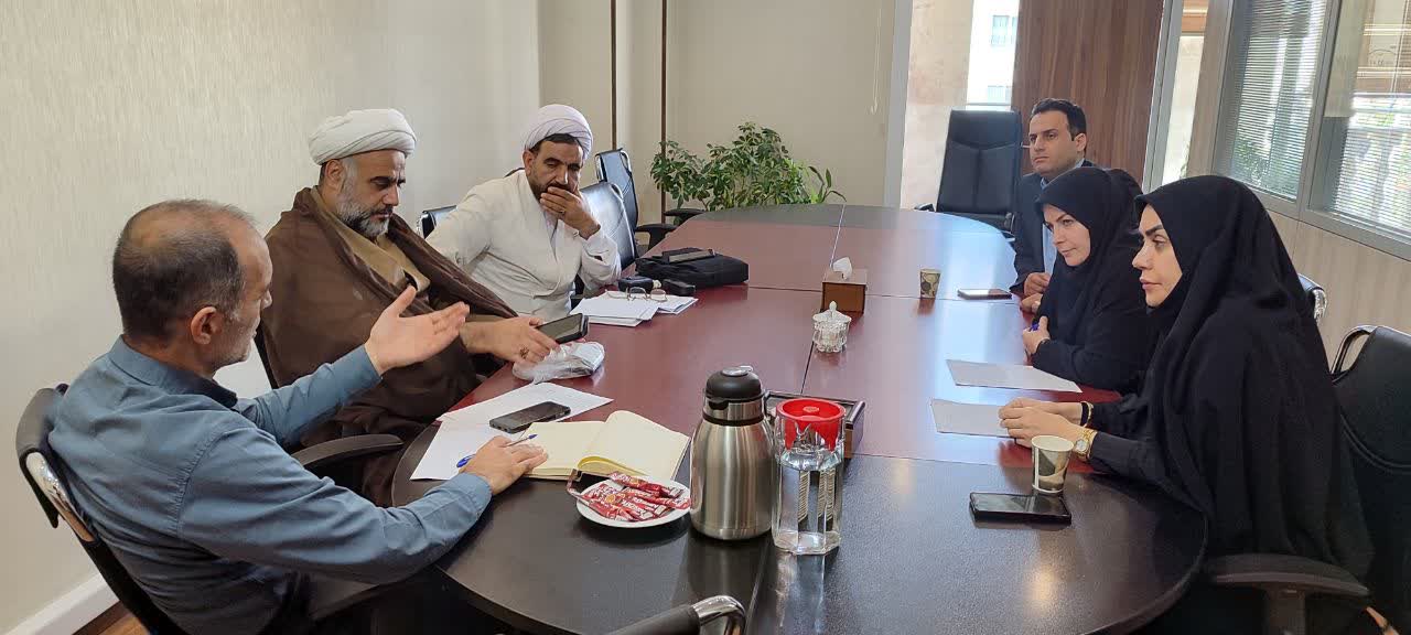 جلسه جمع‌بندی عملکرد دستگاه‌های اجرایی استان البرز در حوزه توسعه و ترویج فرهنگ اقامه نماز برگزار شد