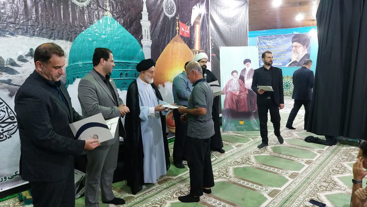 نشست فرهنگ سازی نماز در گیلان