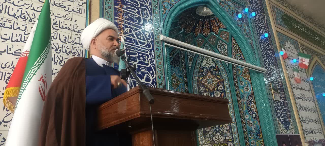 مسجد نباید فقط در زمان نماز فعال باشد