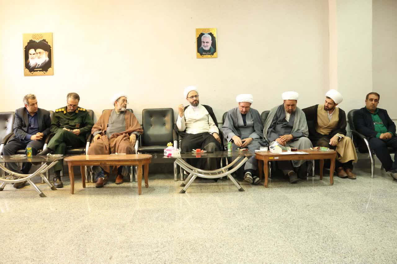 جلسه قرارگاه پشتیبانی از مساجد شهرستان ملکان