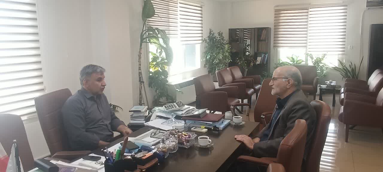 مدیر ستاد اقامه نماز کردستان با رئیس سازمان مدیریت و برنامه‌ریزی استان دیدار کرد