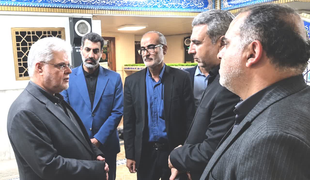 بازدید مدیر ستاد اقامه نماز استان تهران از مجموعه راه آهن