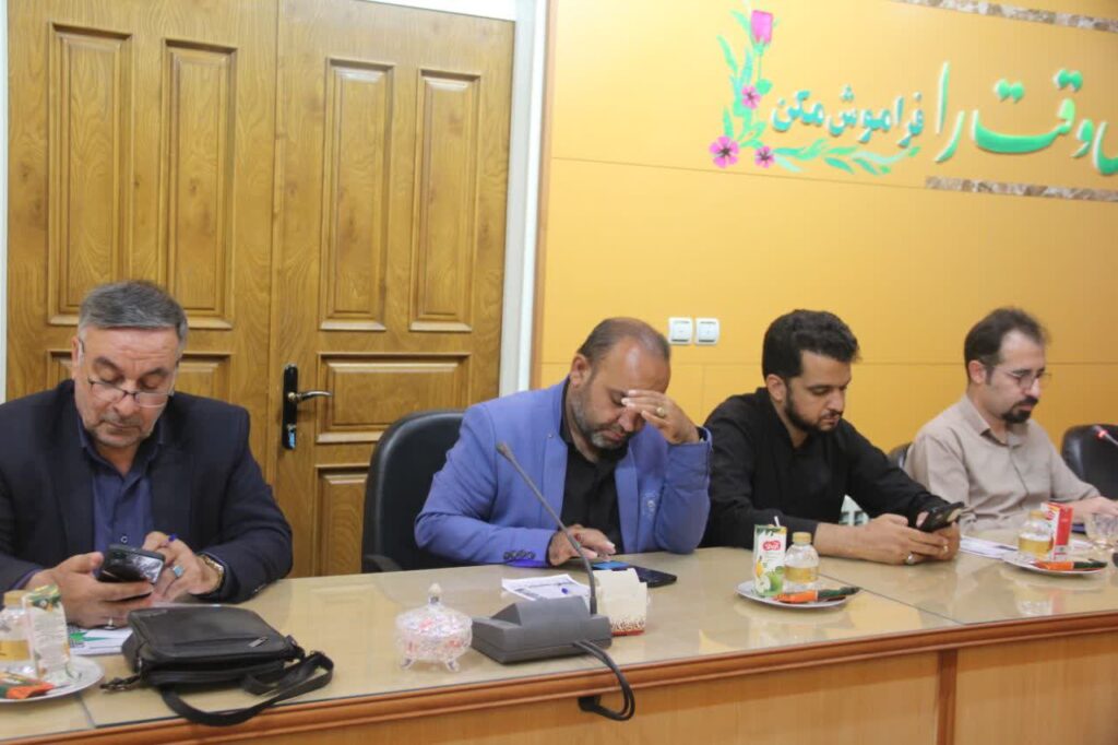 نشست خبری مدیر ستاد اقامه نماز استان یزد با اصحاب رسانه به مناسبت دهه فرهنگی مساجد و ترویج معارف نماز