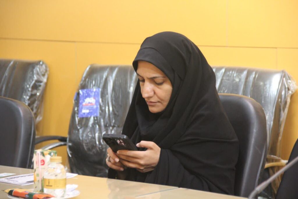 نشست خبری مدیر ستاد اقامه نماز استان یزد با اصحاب رسانه به مناسبت دهه فرهنگی مساجد و ترویج معارف نماز