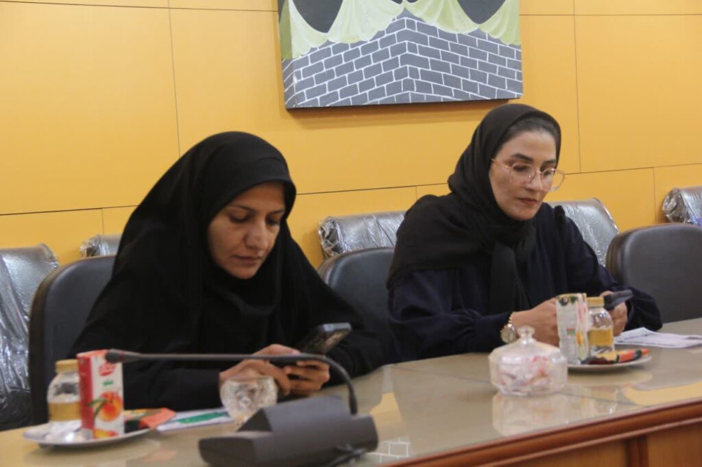 نشست خبری مدیر ستاد اقامه نماز استان یزد با اصحاب رسانه به مناسبت دهه فرهنگی مساجد و ترویج معارف نماز
