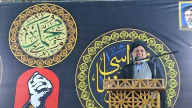ترویج فرهنگ اقامه نماز در میانه میدان در دهه فرهنگی مسجد و ترویج معارف نماز