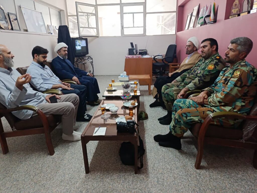 تفاهمنامه همکاری ستاد اقامه نماز و تیپ ۲۱۶ زرهی ارتش زنجان تبادل شد
