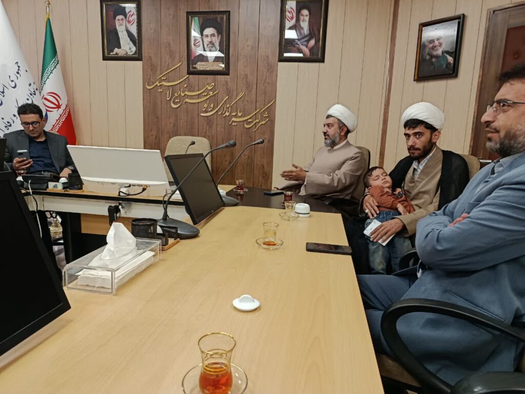 دیدار مدیر ستاد اقامه نماز استان زنجان با مدیرعامل شرکت نخ تایر صبا