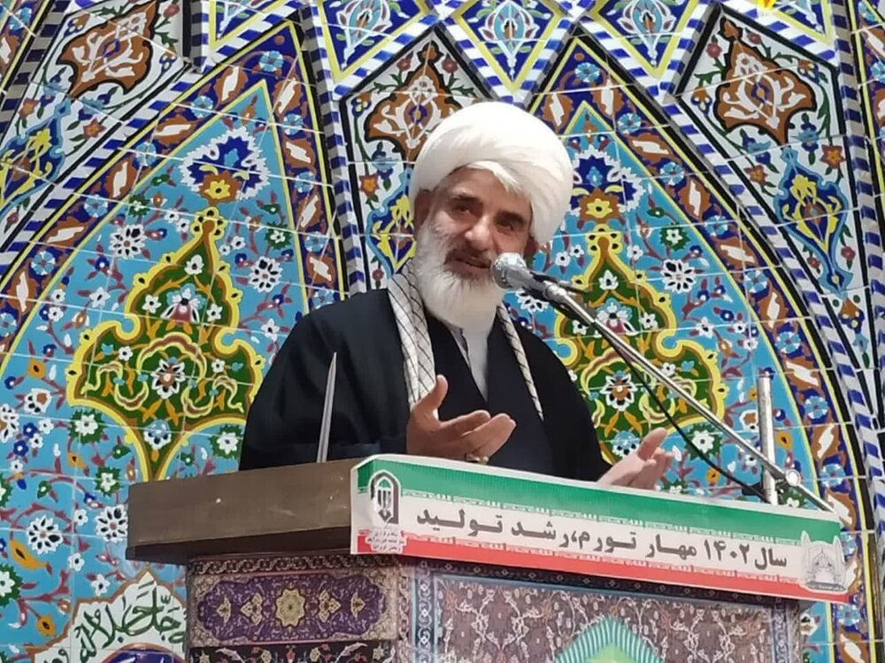 خادمیاری در خانه خدا، نه یک کار ساده، بلکه یک شرف و توفیق است