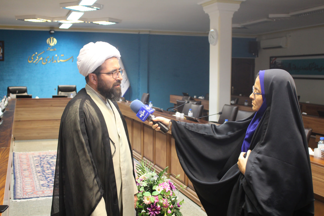 جلسه شورای اقامه نماز استان مرکزی