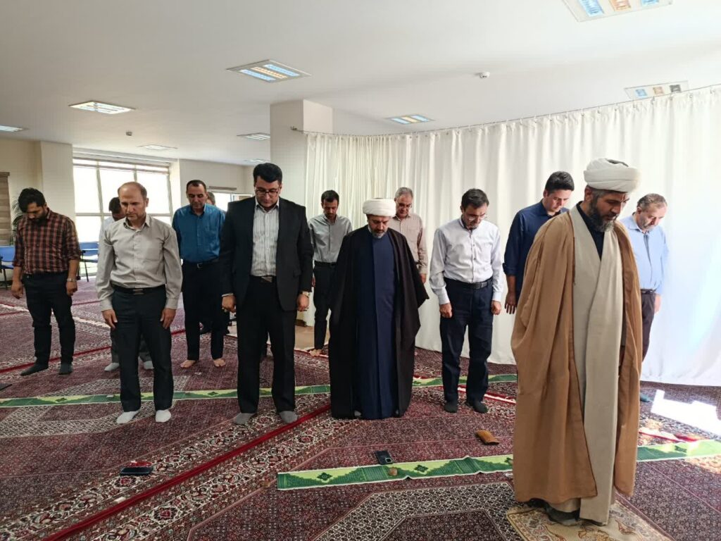 جلسه شورای اقامه نماز ادارهکل ثبت اسناد و املاک استان زنجان برگزار شد