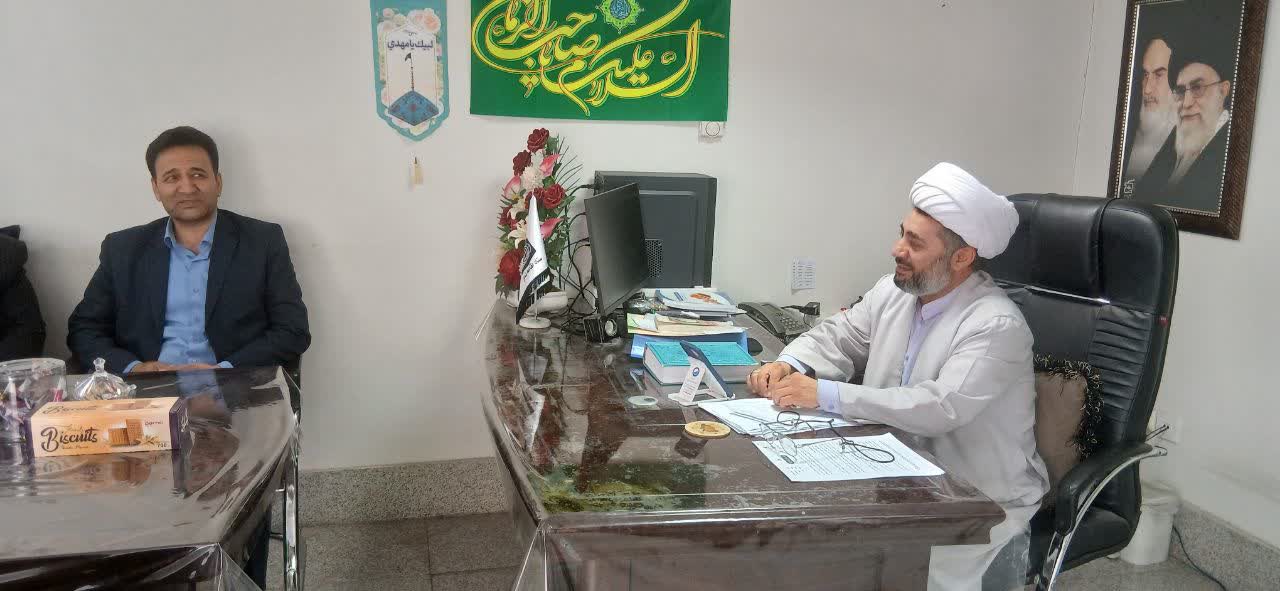امضای تفاهم‌نامه ترویج فرهنگ نماز ثبت احوال استان