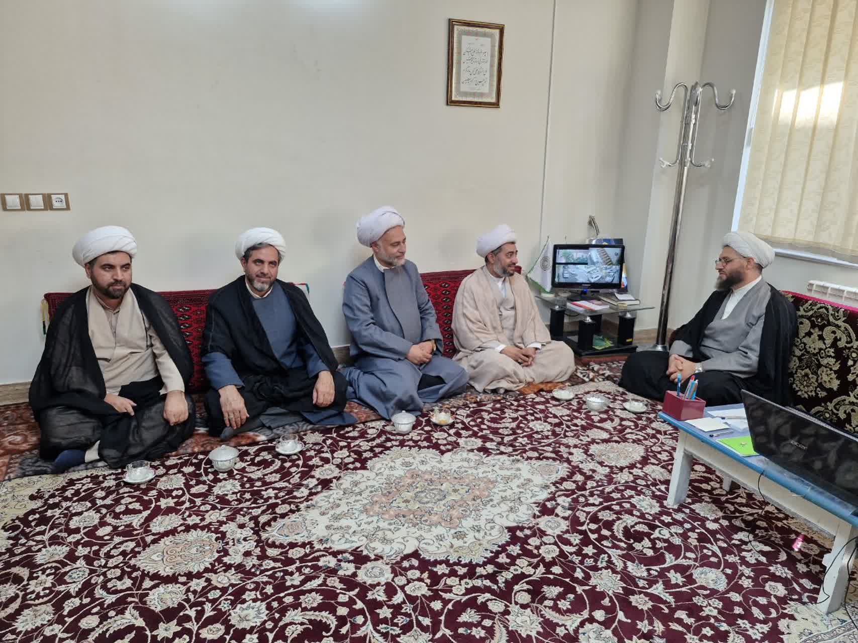 دیدار مدیر ستاد اقامه نماز آذربایجانشرقی با امام جمعه شهرستان اهر