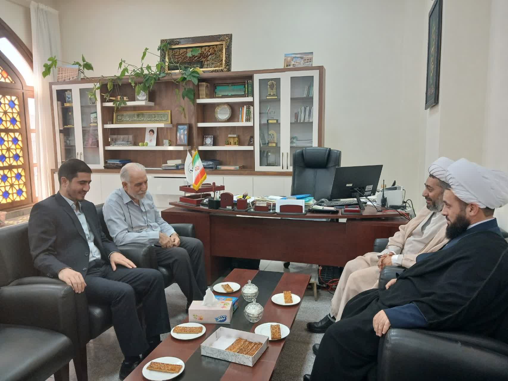بهره مندی از ظرفیت نخبگان فرهنگی استان در پیشبرد اهداف سازمانی