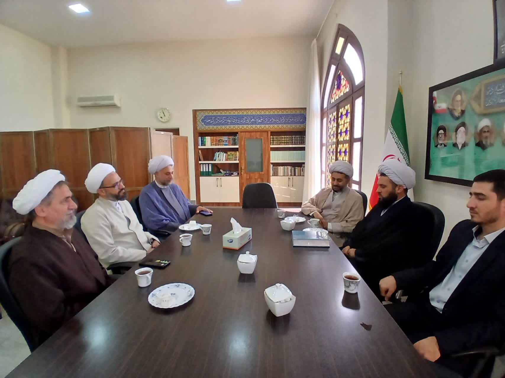 بهره مندی از ظرفیت نخبگان فرهنگی استان در پیشبرد اهداف سازمانی