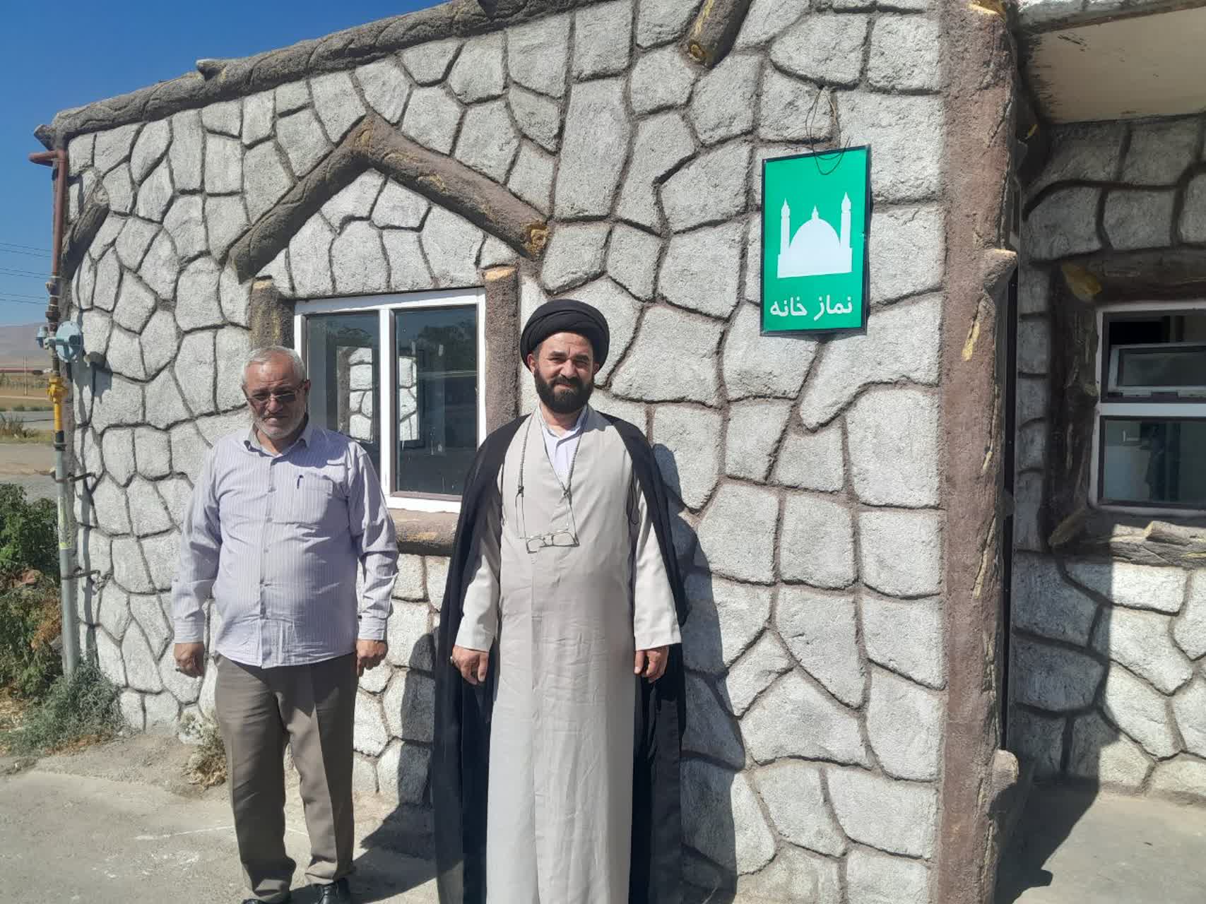 بازدید از نمازخانه های بین راهی شهرستان هریس